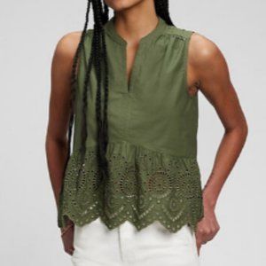 Gap Peplum Eyelet Top in Cypress Green size XL